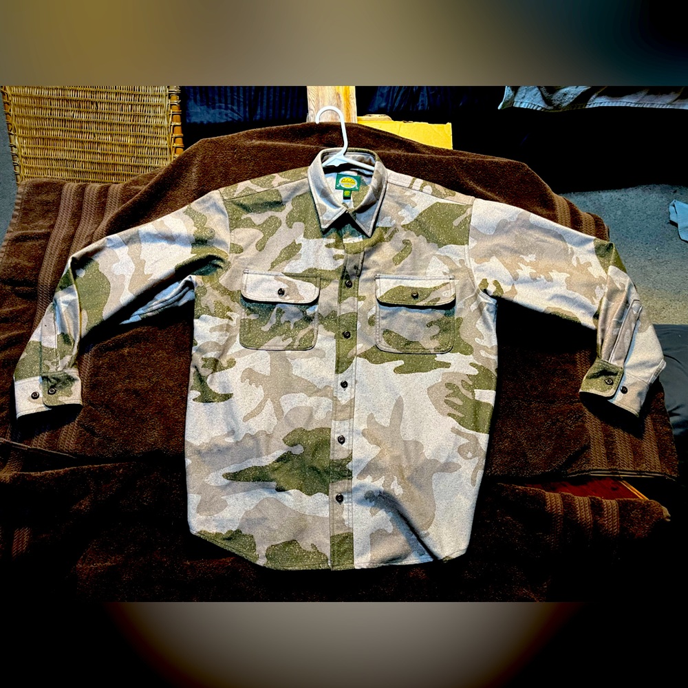 Cabela's Microtex Classic Button-Down Long-Sleeve Shirt for Men